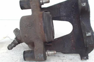 Etrier avant gauche (freinage) RENAULT CLIO 4