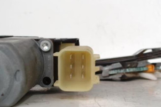 Leve vitre electrique avant gauche FORD FIESTA 6