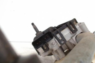 Moteur essuie glace avant PEUGEOT 208 1