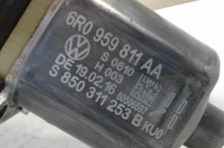 Leve vitre electrique arriere gauche VOLKSWAGEN POLO 5 Photo n°4