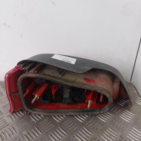 Feu arriere principal droit (feux) PEUGEOT 106