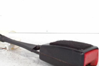 Attache ceinture avant droit PEUGEOT 3008 1 Photo n°1