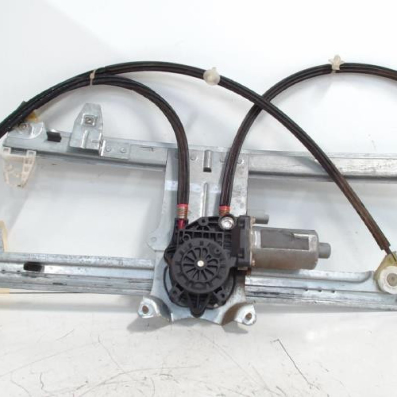 Leve vitre electrique avant droit CITROEN XSARA PICASSO