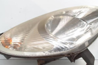 Optique avant principal droit (feux)(phare) CITROEN XSARA PICASSO Photo n°1