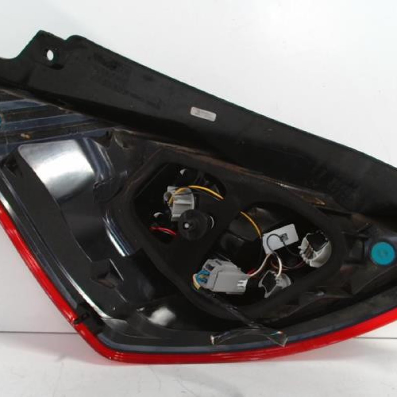 Feu arriere principal droit (feux) FORD FIESTA 6 Feu arriere principal droit (feux) FORD FIESTA 6