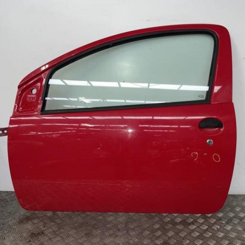 Porte avant gauche TOYOTA AYGO 1