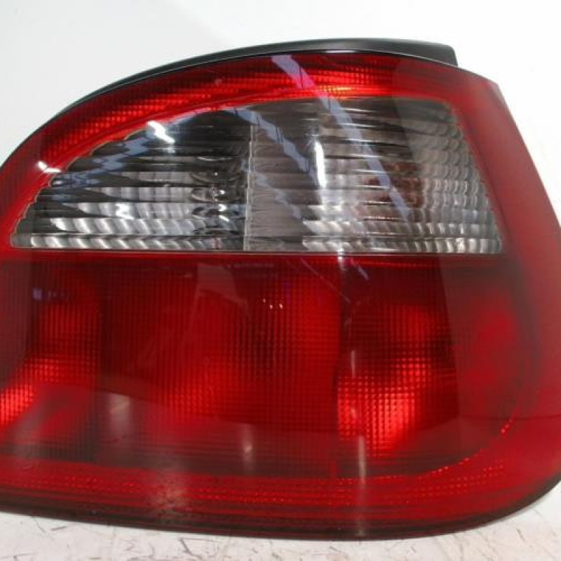 Feu arriere principal droit (feux) RENAULT MEGANE 1