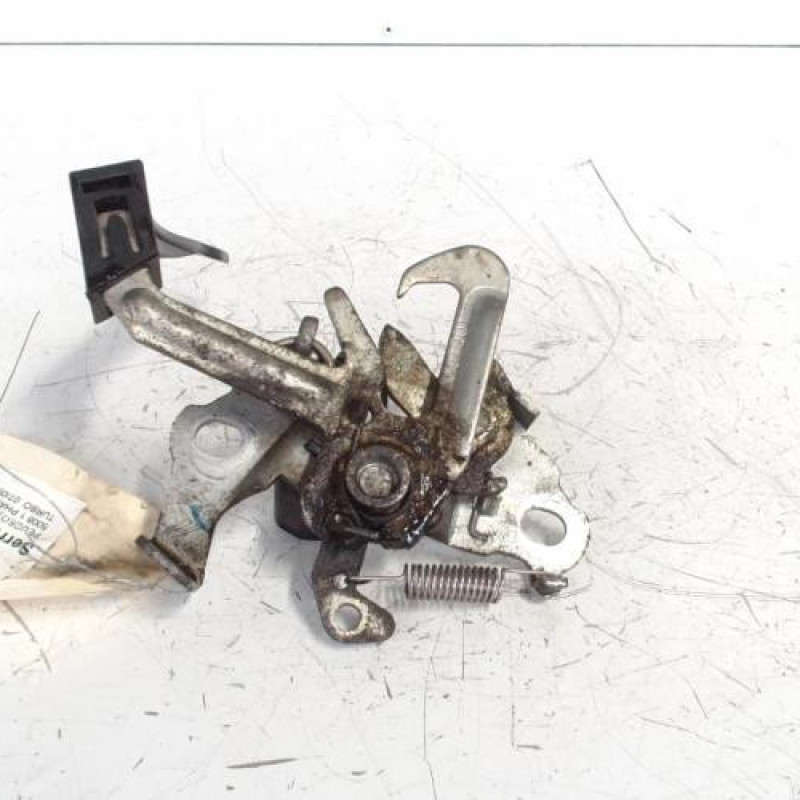 Serrure de capot PEUGEOT 5008 1