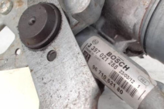 Moteur essuie glace avant gauche PEUGEOT 5008 1 Photo n°3
