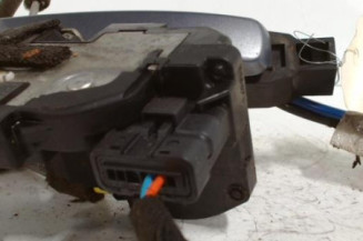Serrure avant droit NISSAN QASHQAI 1