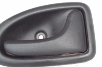 Poignee interieur avant droit RENAULT CLIO 2 Photo n°1