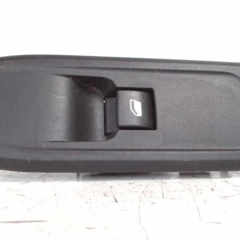 Interrupteur de leve vitre avant droit CITROEN C3 2