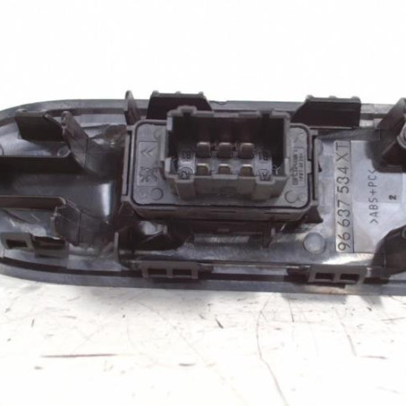 Interrupteur de leve vitre avant droit CITROEN C3 2
