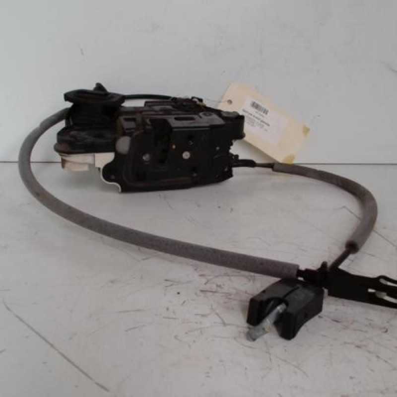 Serrure avant gauche VOLKSWAGEN POLO 5