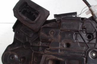 Serrure avant gauche VOLKSWAGEN POLO 5
