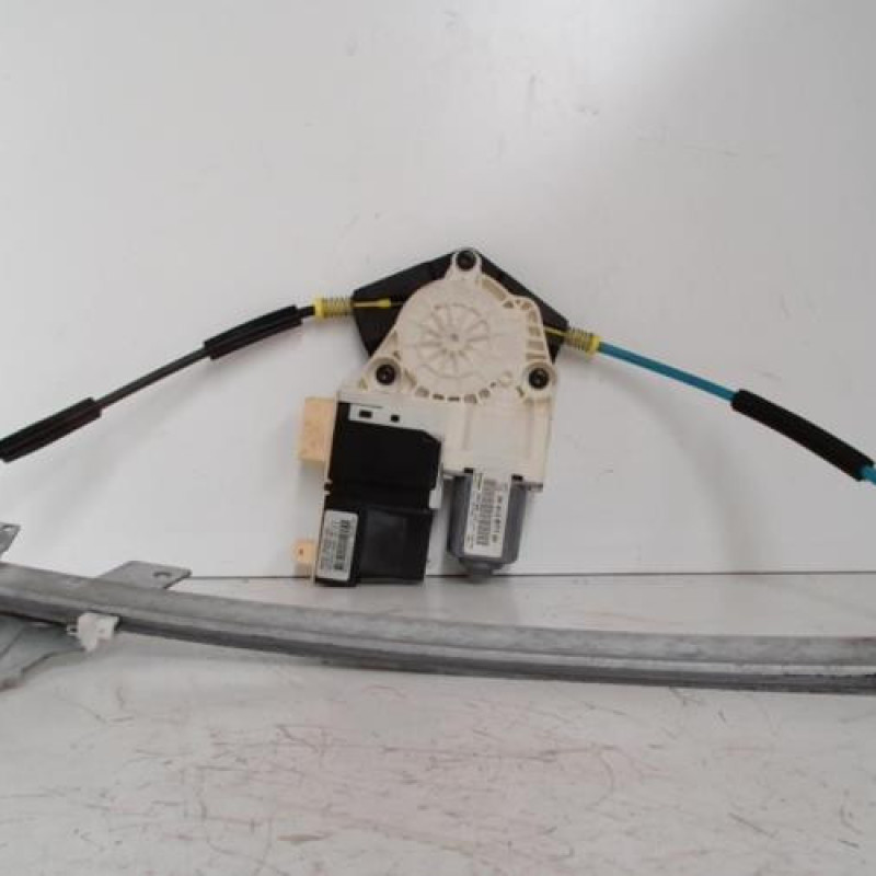 Leve vitre electrique avant droit PEUGEOT 307
