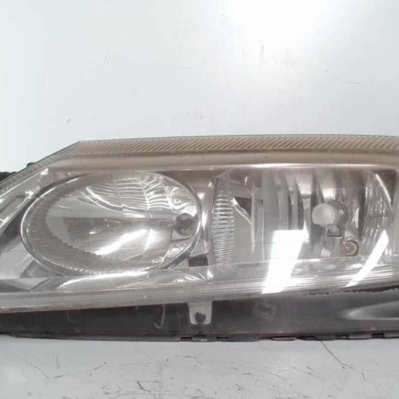 Optique avant principal gauche (feux)(phare) RENAULT LAGUNA 2