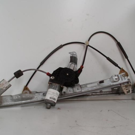 Leve vitre electrique avant gauche PEUGEOT 206 Photo n°1