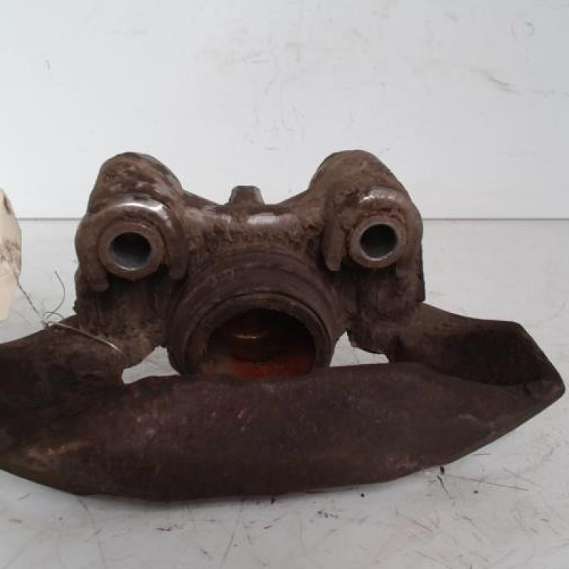 Etrier avant droit (freinage) CITROEN SAXO Etrier avant droit (freinage) CITROEN SAXO