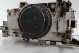 Optique avant principal droit (feux)(phare) RENAULT R21
