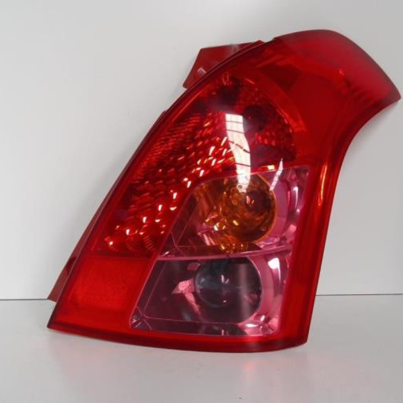 Feu arriere principal droit (feux) SUZUKI SWIFT 3