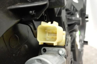 Leve vitre electrique avant droit FORD FIESTA 6 Photo n°3