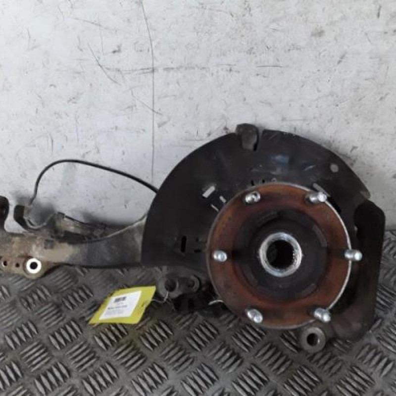 Moyeu avant droit FORD RANGER 4