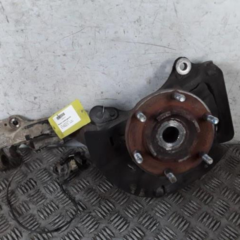 Moyeu avant gauche FORD RANGER 4