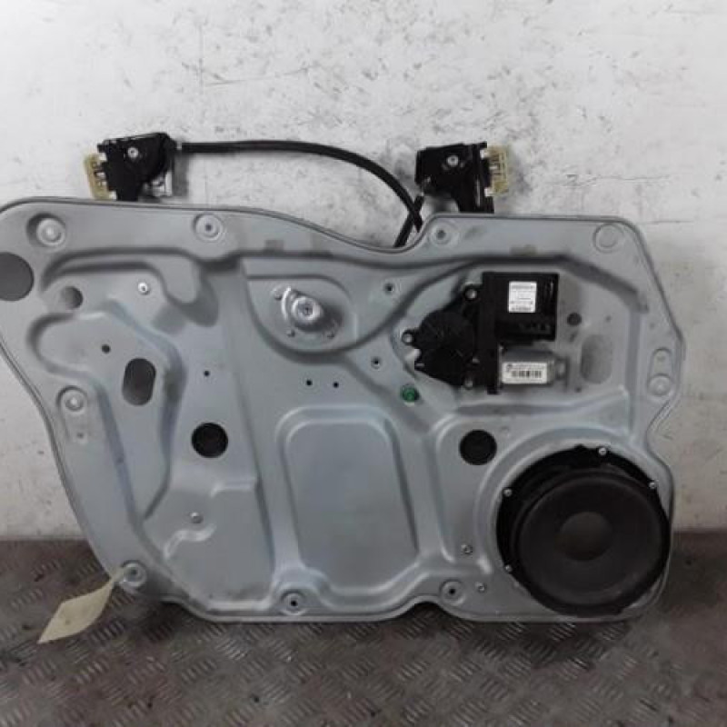 Leve vitre electrique avant gauche VOLKSWAGEN CADDY 3