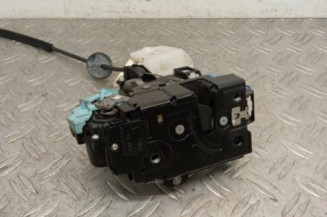 Serrure avant gauche VOLKSWAGEN CADDY 3
