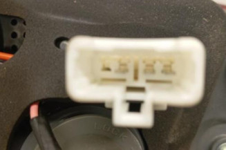 Feu arriere secondaire droit (feux) HYUNDAI I 30 2 Photo n°3