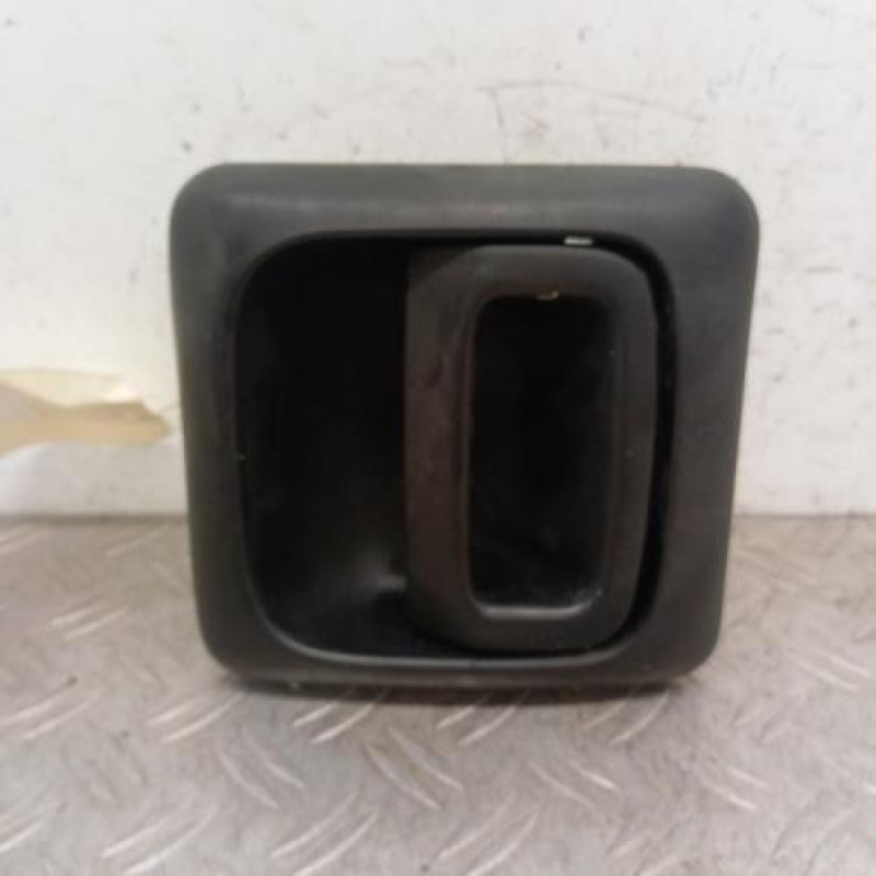 Poignee porte avant gauche PEUGEOT BOXER 2 Poignee porte avant gauche PEUGEOT BOXER 2