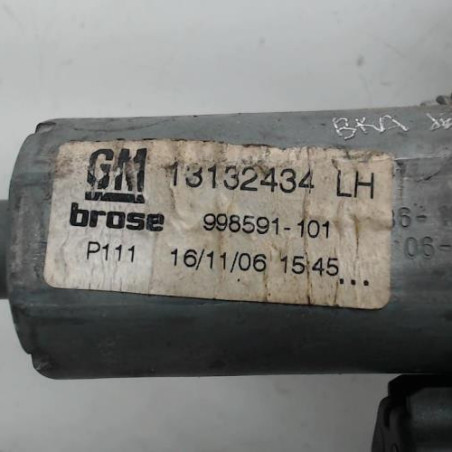 Leve vitre electrique avant gauche OPEL ZAFIRA B