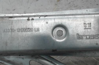 Leve vitre electrique avant gauche OPEL ZAFIRA B Photo n°5