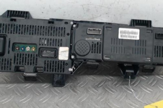 Ecran GPS RENAULT GRAND SCENIC 3