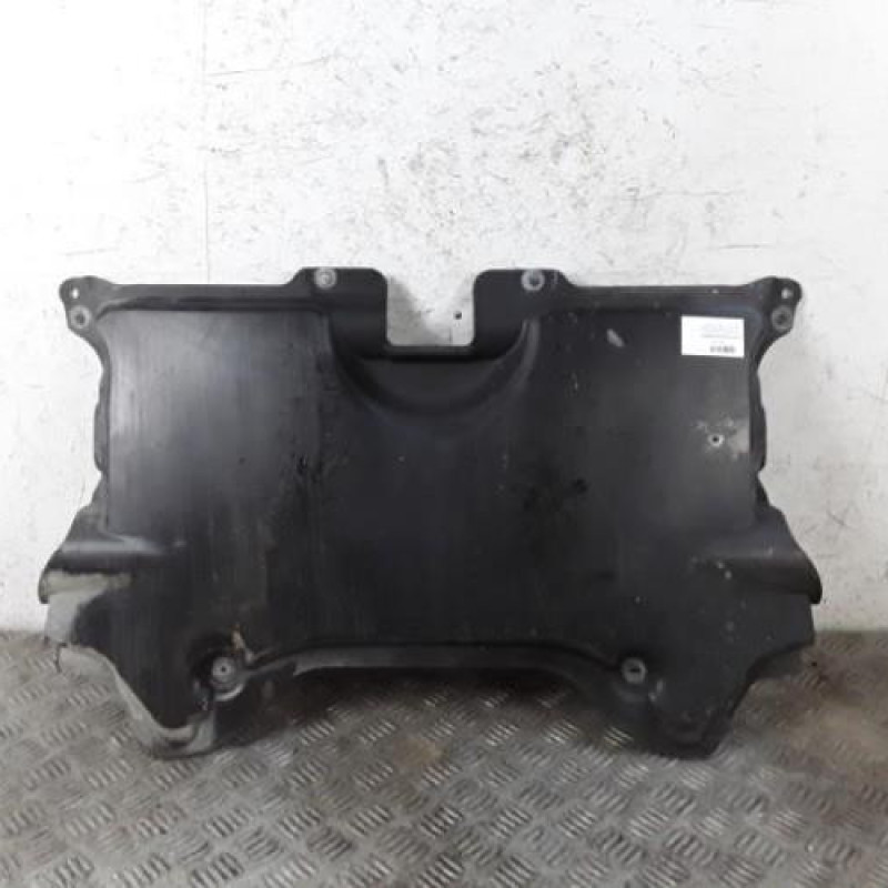 Cache sous moteur MERCEDES CLASSE C 204