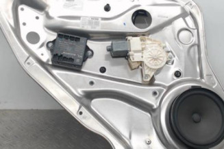 Leve vitre electrique arriere gauche MERCEDES CLASSE C 204 Photo n°1