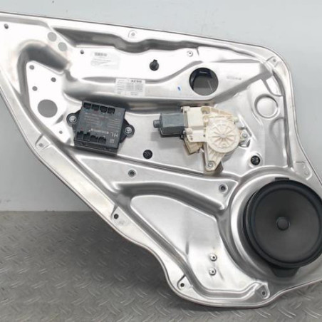 Leve vitre electrique arriere gauche MERCEDES CLASSE C 204 Photo n°1