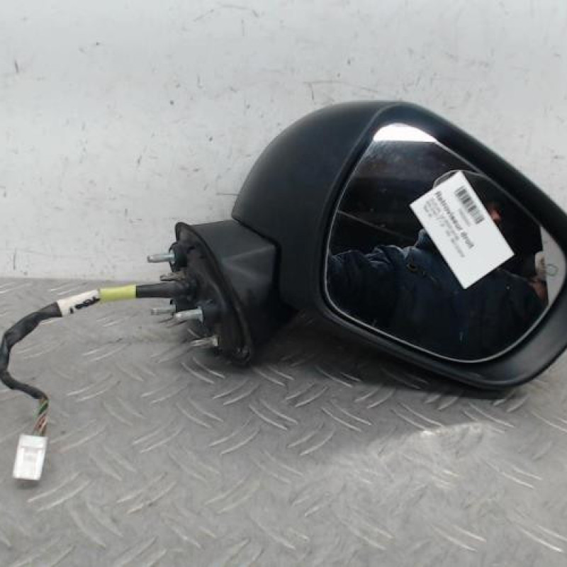 Retroviseur droit SUZUKI BALENO 2