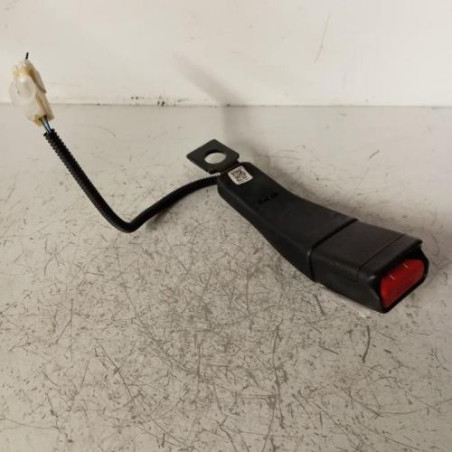 Attache ceinture avant droit SUZUKI BALENO 2 Photo n°1