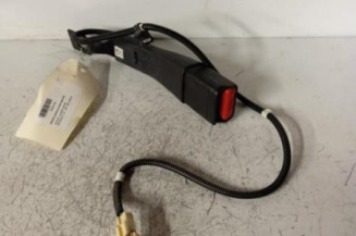Attache ceinture avant gauche SUZUKI BALENO 2