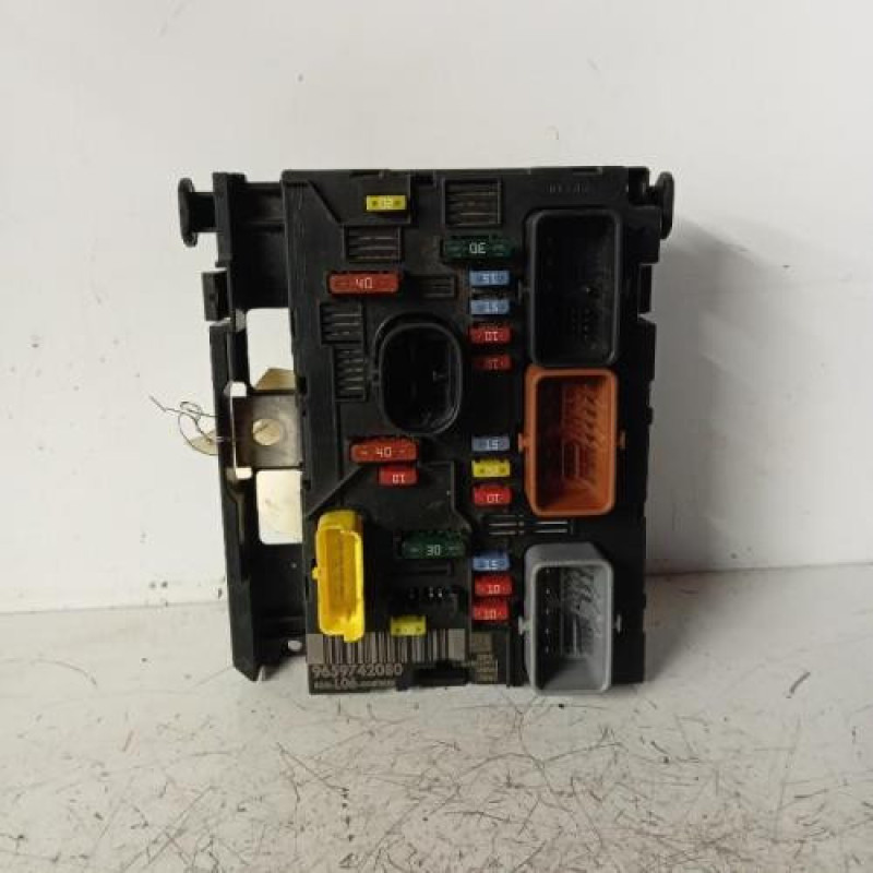 Boitier servitude moteur (BSM) PEUGEOT 307 Boitier servitude moteur (BSM) PEUGEOT 307