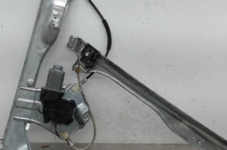 Leve vitre electrique avant gauche RENAULT CLIO 3 Photo n°1