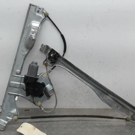 Leve vitre electrique avant gauche RENAULT CLIO 3 Photo n°1