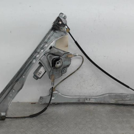 Leve vitre electrique avant gauche RENAULT CLIO 3