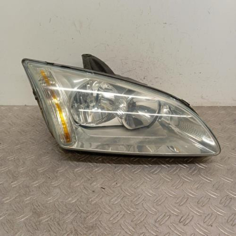 Optique avant principal droit (feux)(phare) FORD FOCUS 2