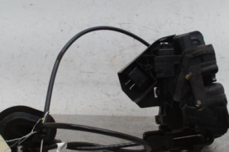 Serrure avant droit RENAULT MEGANE 4
