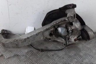 Moyeu avant droit NISSAN 350 Z