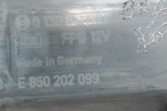 Leve vitre electrique avant droit VOLKSWAGEN TOURAN 3 Photo n°4
