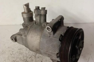 Compresseur clim VOLKSWAGEN TOURAN 3